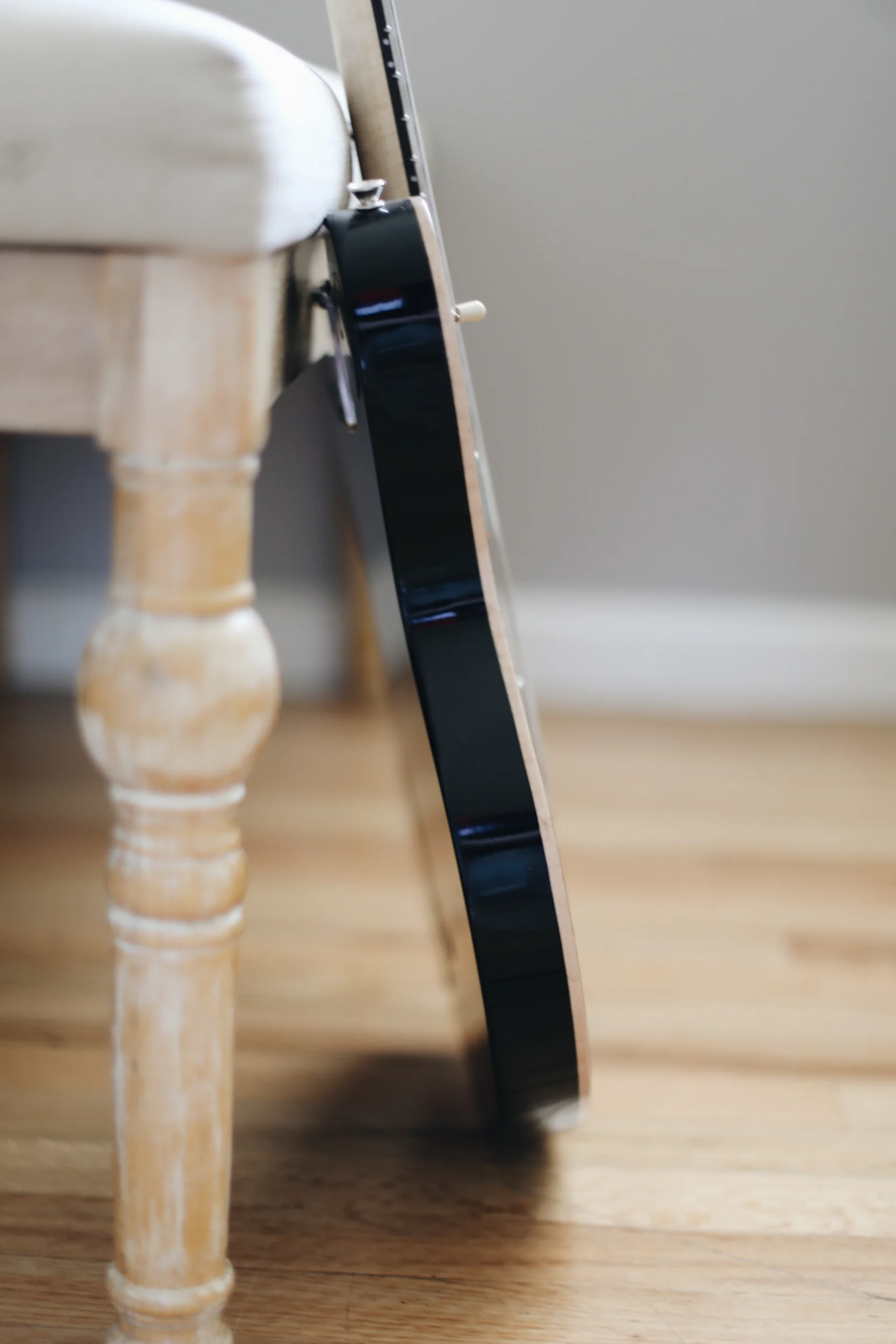 Procella | Tobacco Burst — detail
